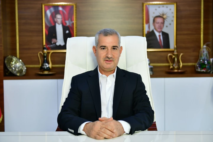 “Cumhuriyet, Türk Milletinin Binlerce Yıllık Tarihinde Ulaştığı En Muhteşem Zirvesidir”
