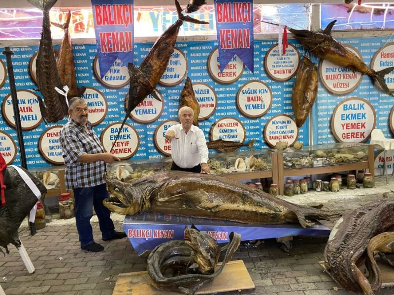  50 Yıllık Dostlar Müzede Buluştu