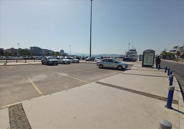 İzmir’e 50 noktada 5 bin araçlık otopark kazandırıldı