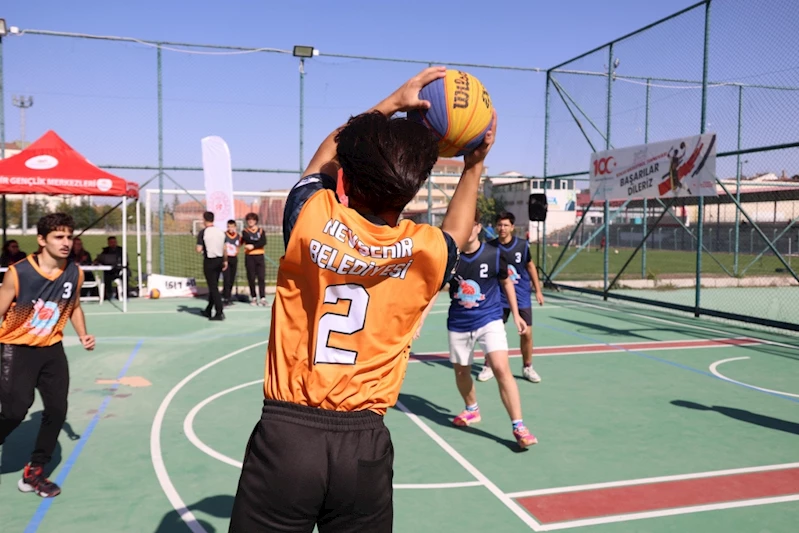 29 Ekim Cumhuriyet Kupası Sokak Basketbol Turnuvası Başladı