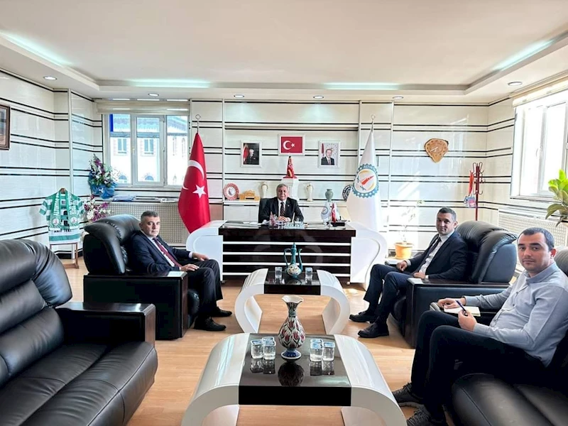 Tarım İl Müdürümüz,Dr. Emre Yeniay ve ilçe Müdürümüz,Yusuf Başan Belediyemizi ziyaret ettiler.