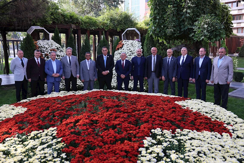 Kardeş Şehir Misrata’nın Belediye Başkanı ve Heyetinden Başkan Büyükkılıç’a Ziyaret