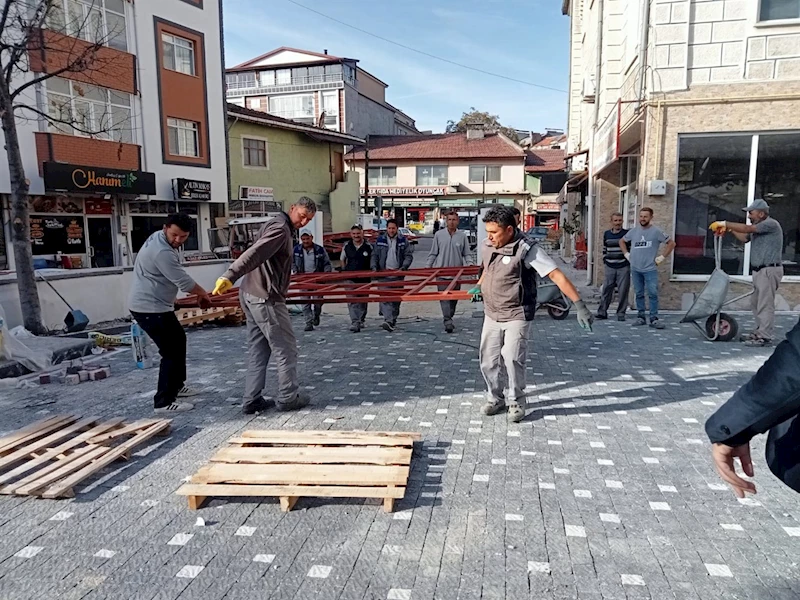 Merkez Yeni Camii Restorasyon Çalışmamız Devam Rdiyor