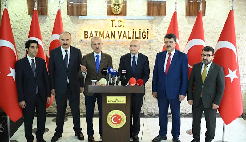 ULAŞTIRMA VE ALTYAPI BAKANI ABDULKADİR URALOĞLU BATMAN’DA…