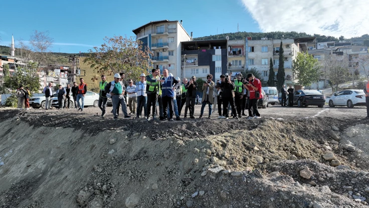 “İzmir’in 100 yılını kurtaracak bir eser”