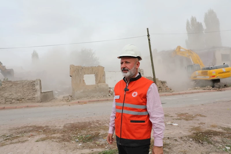 BAŞKAN ÇOLAKBAYRAKDAR, “KARARLIYIZ. ARGINCIK’IN KENTSEL DÖNÜŞÜMÜ TAMAMLANACAK”