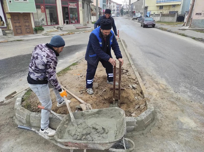 Refüjlerde Oluşan Hasarlar Tamir Edildi