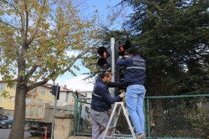 Buğday Meydanı alt kavşağında yer alan sinyalizasyon sisteminde yenileme çalışması yapıldı