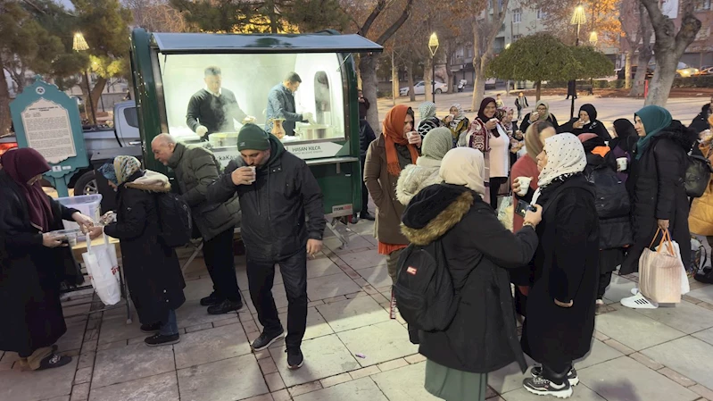 MEVLANA DOSTLARINA SICAK ÇORBA İKRAMI