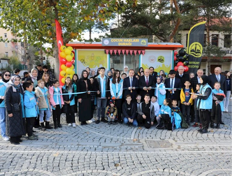 BAYBURT’TA ÇOCUK HAKLARI DURAĞI AÇILDI