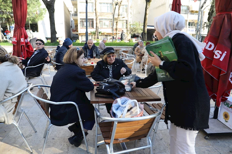 İZMİT KAFASI 100. YIL ÖZEL SAYISI İZMİTLİLERLE BULUŞTU