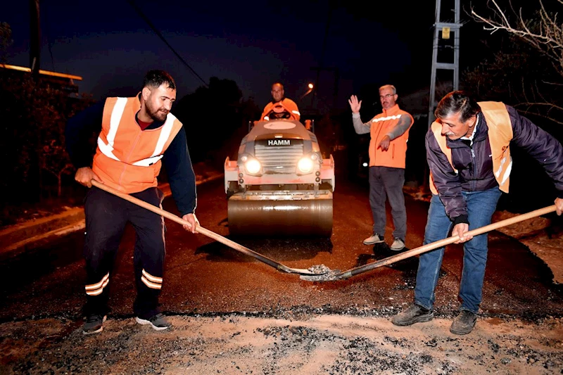 Büyükşehir Gece-Gündüz Demeden Çalışmaya Devam Ediyor