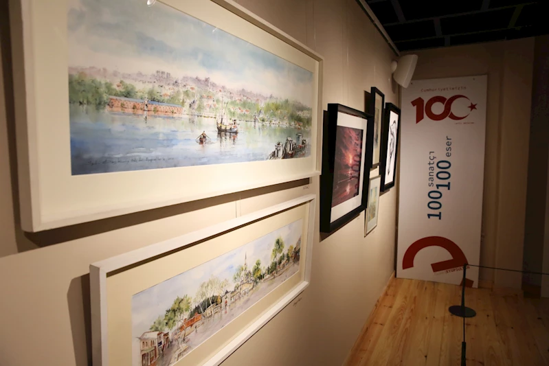 “100 Sanatçı 100 Eser” sergisi sanatseverlere kapılarını açtı