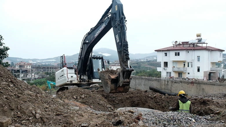 Antalya Büyükşehir Belediyesi’nden Alanya Demirtaş’a 100 milyon TL’lik alt yapı yatırımı