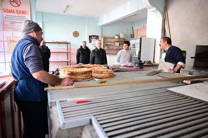 “Esnaflarımızın Ortaya Koyduğu Fedakârlık Takdire Şayan”