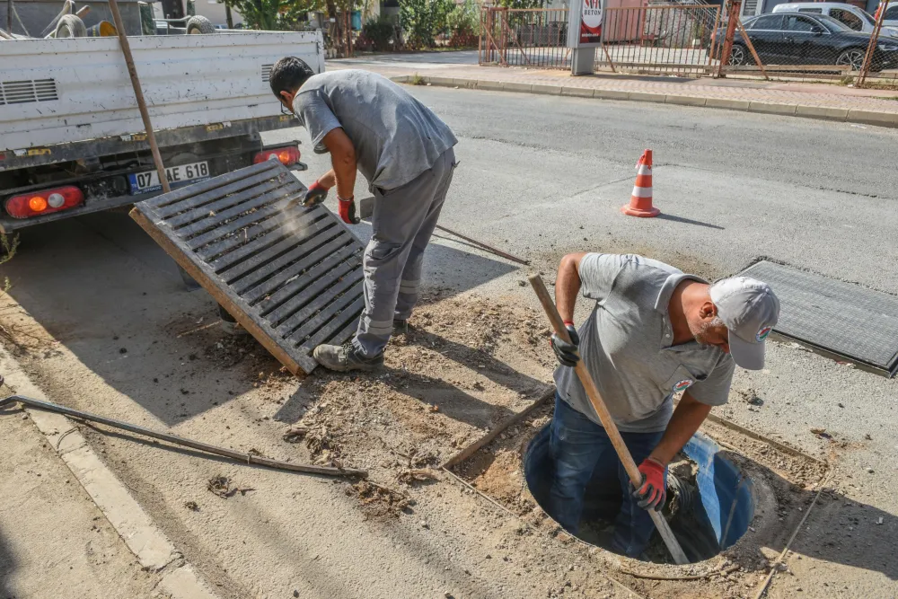 BAŞKAN İLÇEYİ KIŞA HAZIRLIYOR 