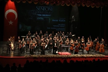 SENFONİ ORKESTRASI’NDAN MUHTEŞEM KONSER