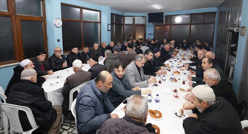 Cuma Sabahları İnegöl Simidiyle Bereketleniyor