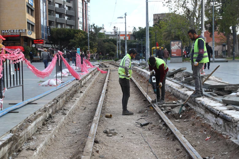 Nostalji Tramvay hattında hummalı çalışma