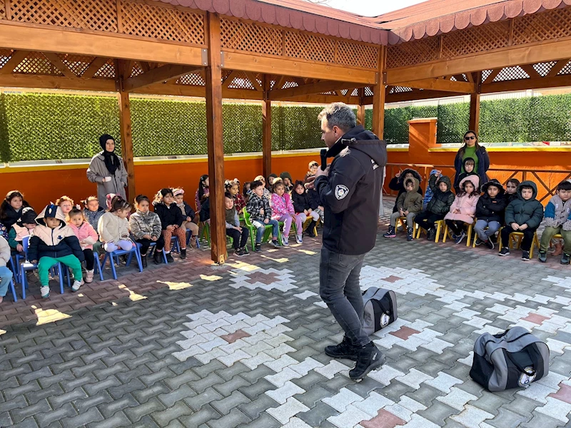 Büyükşehir’den Akhisarlı Miniklere Afet Eğitimi