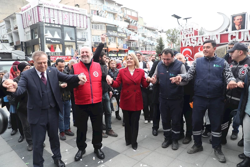 HÜRRİYET EMEKÇİYE SAHİP ÇIKTI, EMEKÇİ BAŞKANINI BAĞRINA BASTI