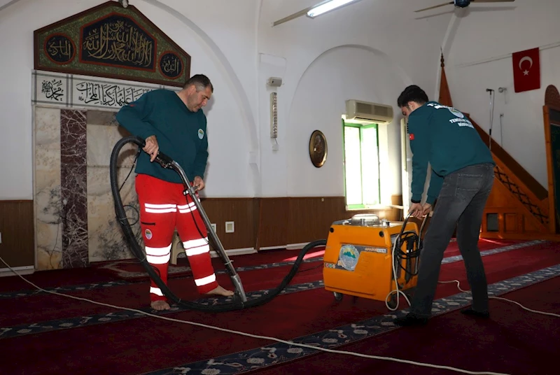 TOROSLAR’DA CAMİLER RAMAZAN AYINA HAZIRLANIYOR