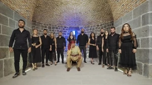 Dengbejler stranlarını “akapella” ile yorumladı