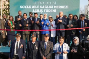 BAKAN MAHİNUR ÖZDEMİR İLE BAŞKAN YILDIRIM AİLE SAĞLIĞI MERKEZİ’NİN AÇILIŞINI YAPTI