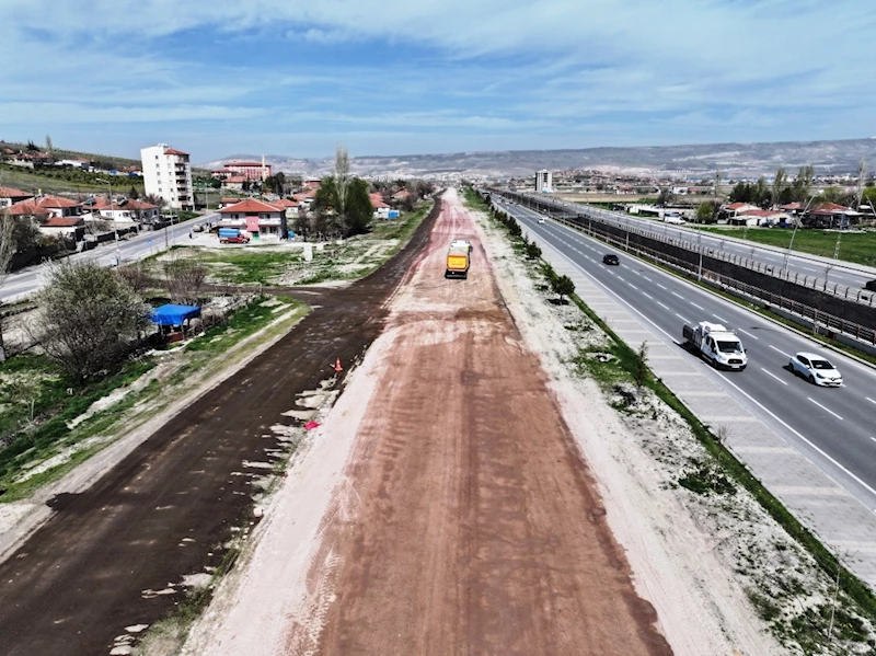 BAŞKAN ÇOLAKBAYRAKDAR, “YENİ ÇALIŞMA, HEM ŞEHRİN ÇEHRESİNİ DEĞİŞTİRECEK HEM DE TRAFİĞİNİ RAHATLATACAK”