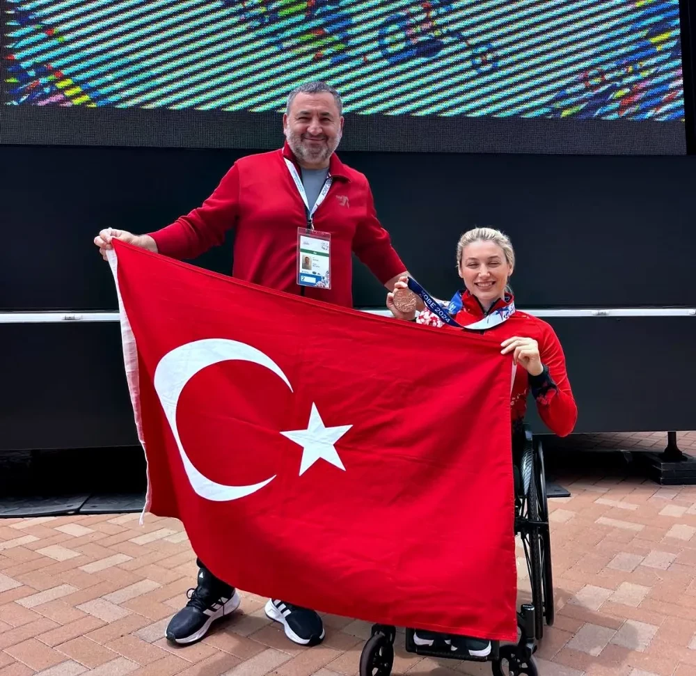 Hamide Doğangün’den Dünya Şampiyonası’nda 3 Bronz Madalya