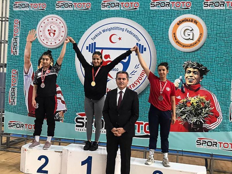 Demir leydi Türkiye Şampiyonu 